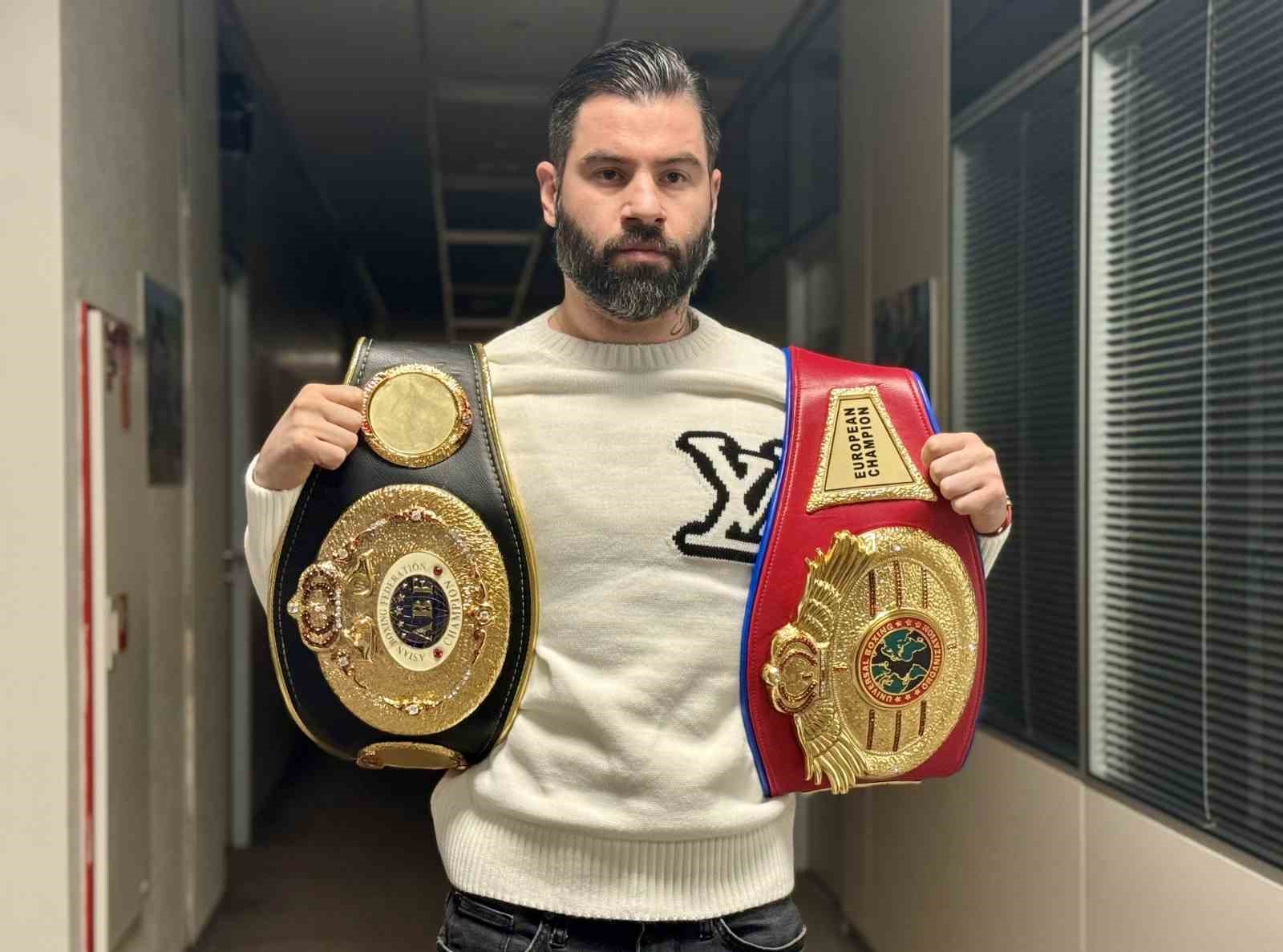 Yiğit Yazıcı: "Hedef WBC’nin altı kemeri"
