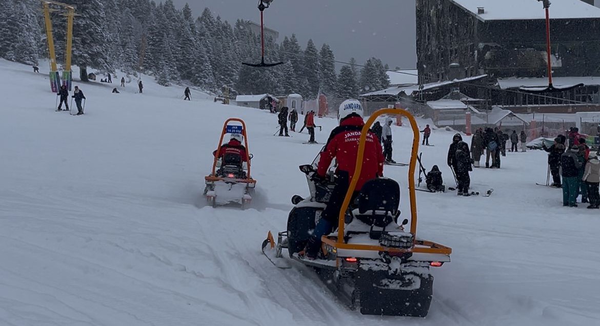 Yılbaşında turistlerin gözdesi Uludağ oldu
