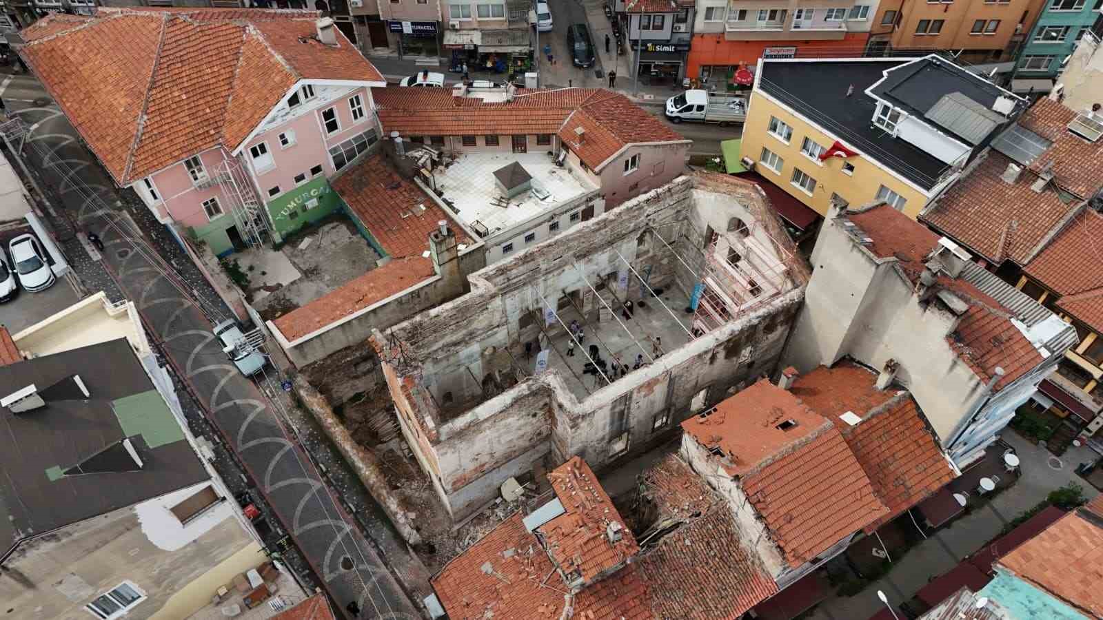 Yıldırım’a yeni kültür merkezleri inşa ediliyor
Yıldırım’a yeni kültür merkezleri inşa ediliyor