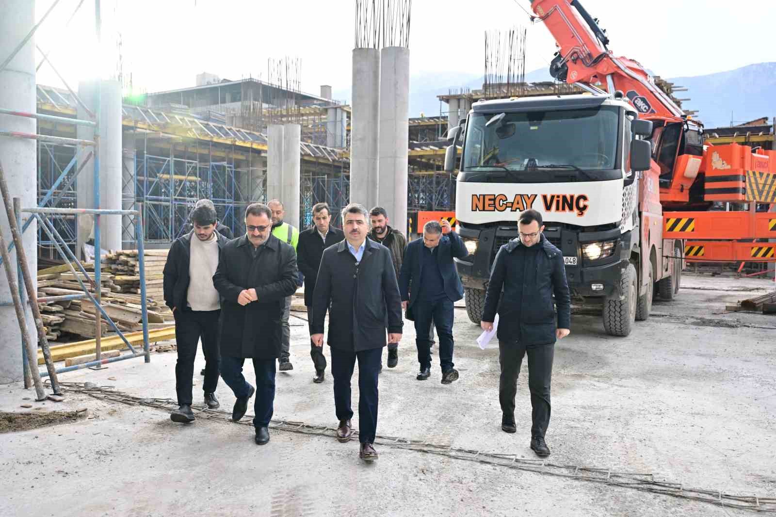 Yıldırım’a yeni pazar yeri ve gençlik merkezi
