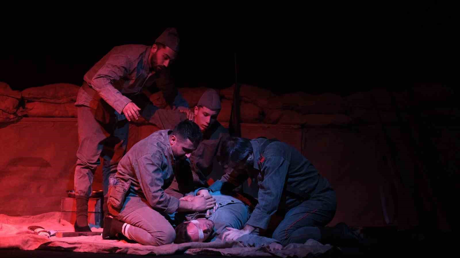 Yıldırım’da Çanakkale ruhu sahneye taşındı
