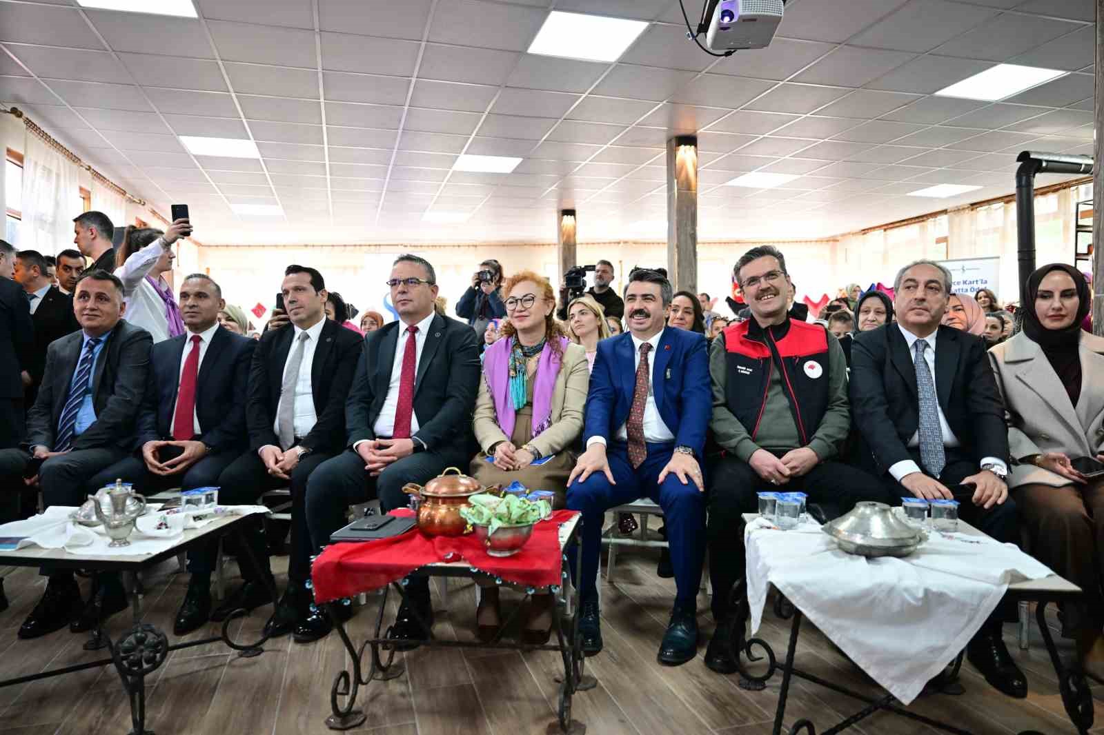 Yıldırım’da kadınlara tam destek
