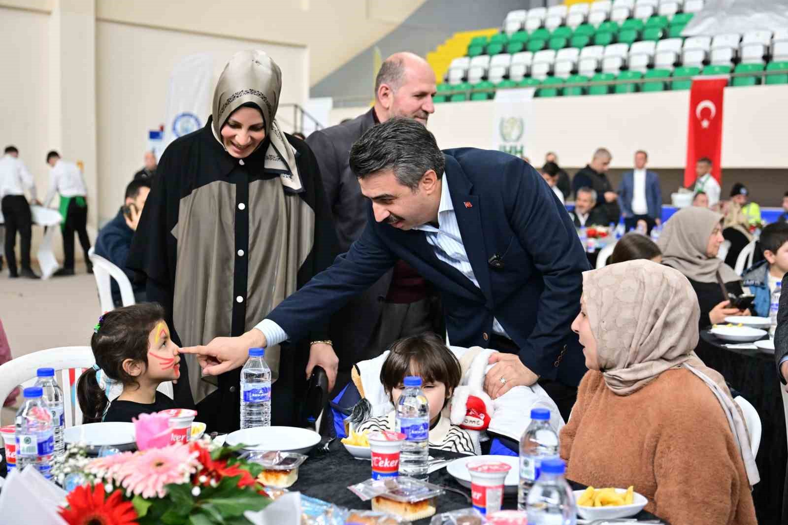 Yıldırım’da şefkat iftarı
