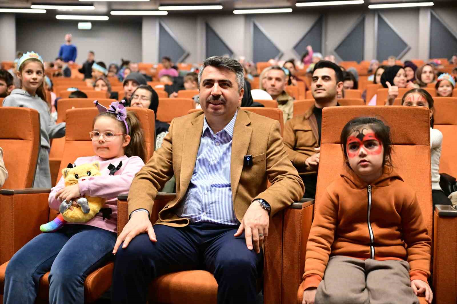 Yıldırım’da şenlik gibi tatil
