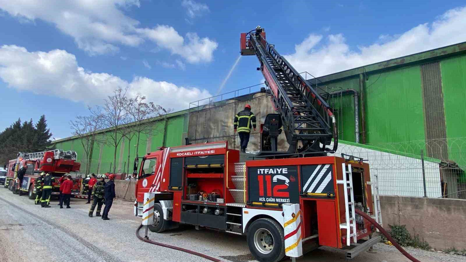 Yıldız Entegre fabrikasında korkutan yangın
