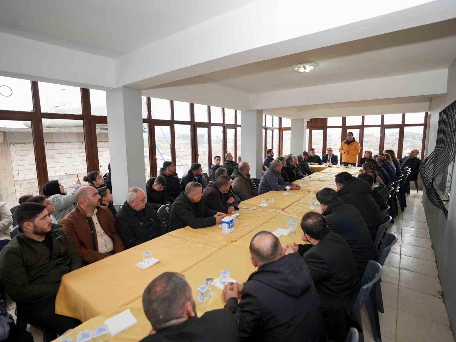 Yılmaz: "Kimsenin kendini çaresiz hissetmemesi için çalışıyoruz"
Yılmaz: "Kimsenin kendini çaresiz hissetmemesi için çalışıyoruz"