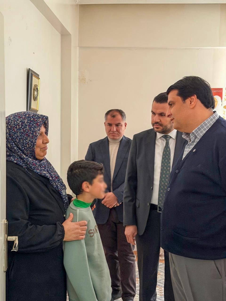 Yılmaz’dan çocuklara moral ziyareti
Yılmaz’dan çocuklara moral ziyareti