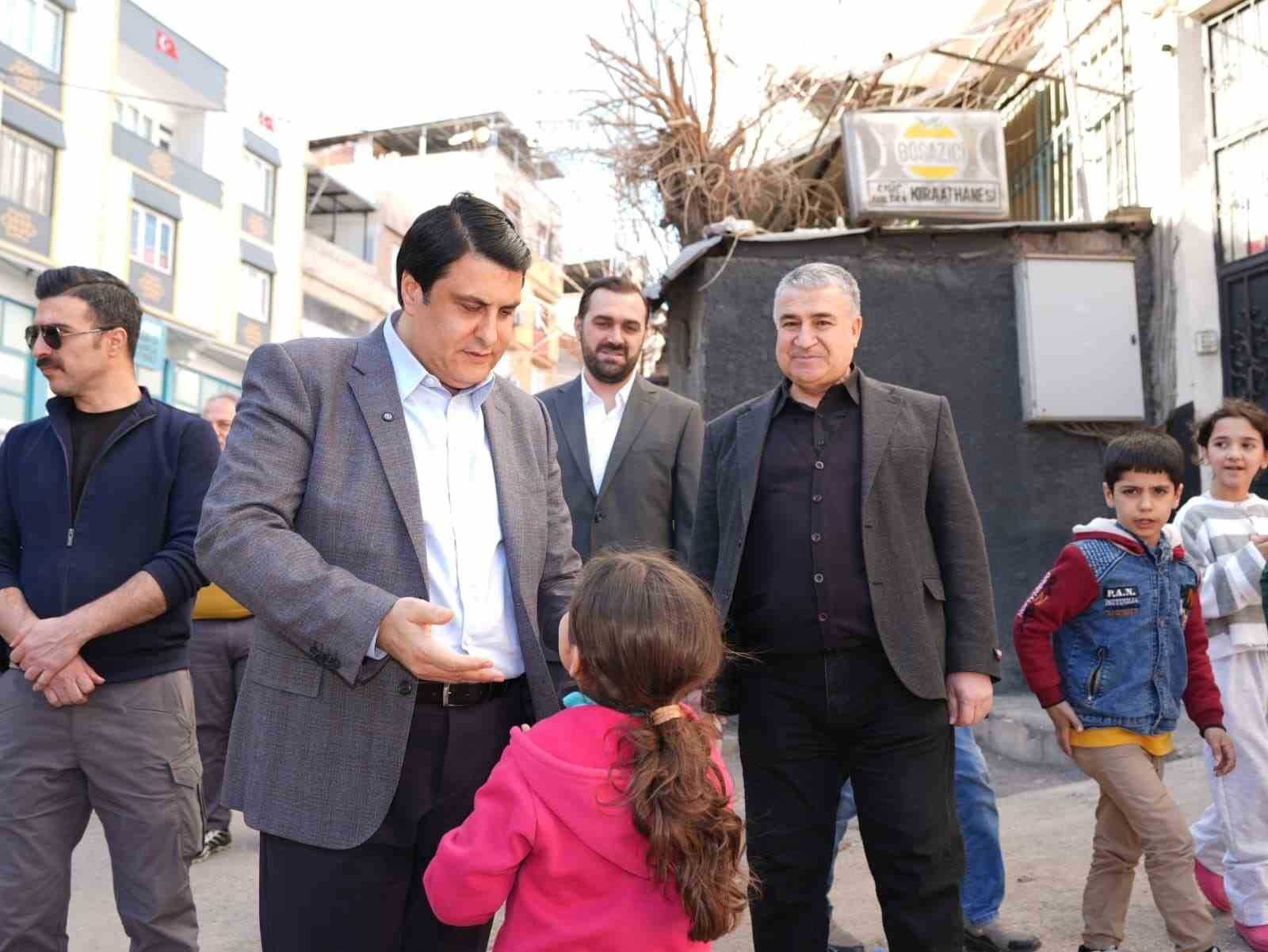 Yılmaz’dan Eyüpsultan’da gönüllere dokunan buluşma
Yılmaz’dan Eyüpsultan’da gönüllere dokunan buluşma