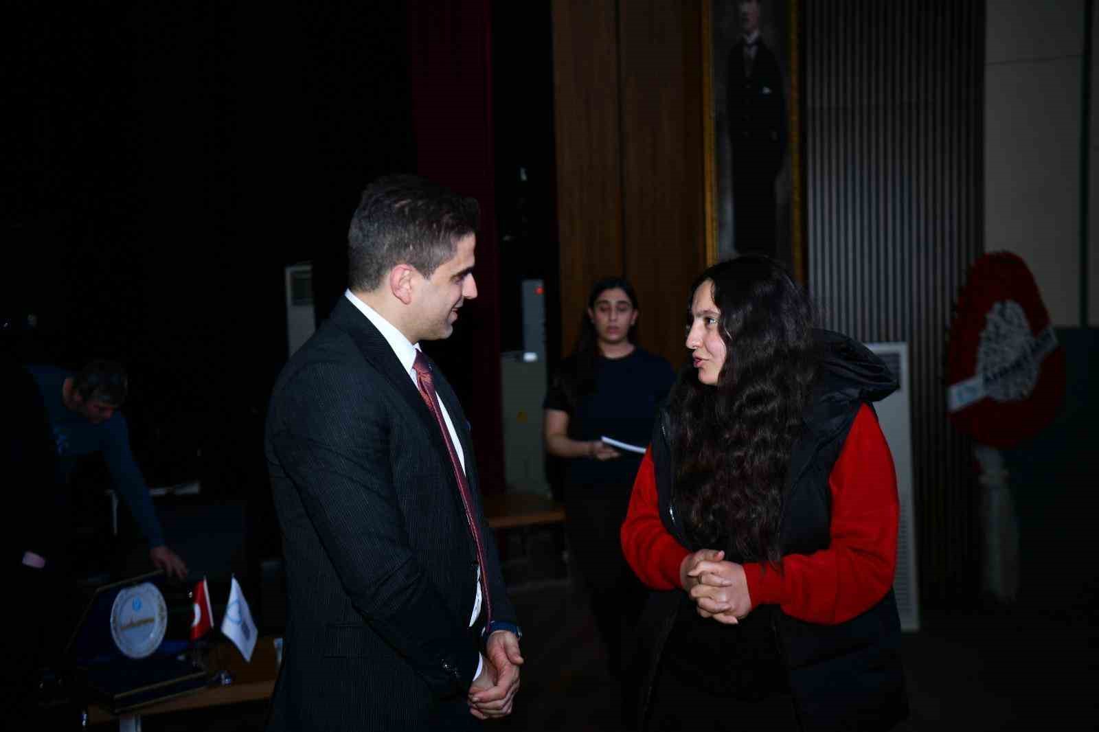 YKS’ye girecek öğrencilere ‘10 Numara Motivasyon’
