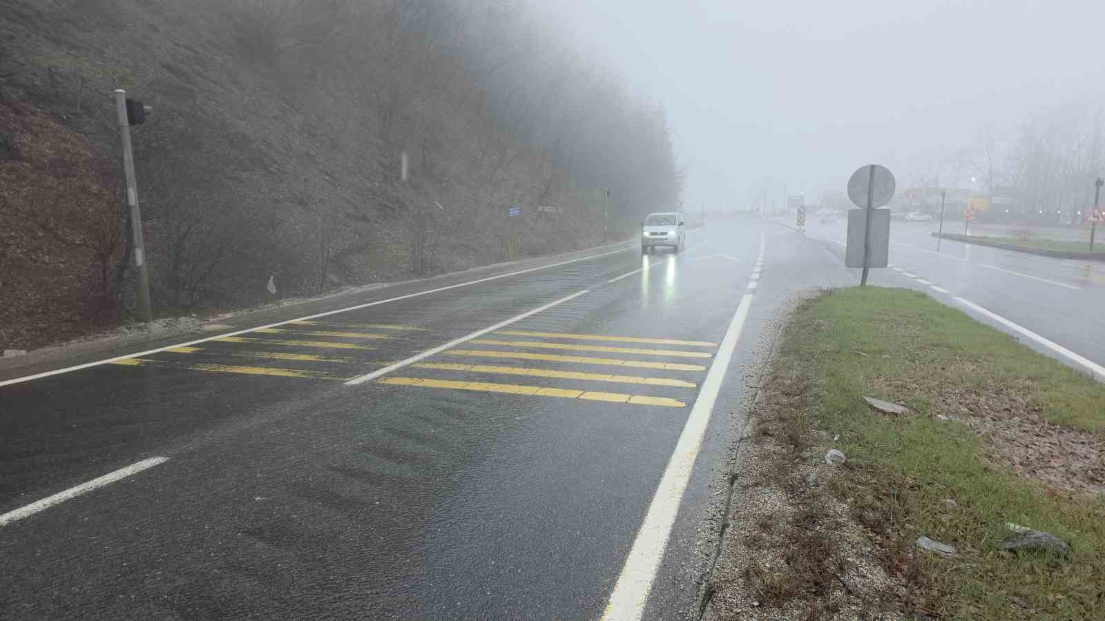 Yoğun sis Bolu Dağı’nı kapladı
