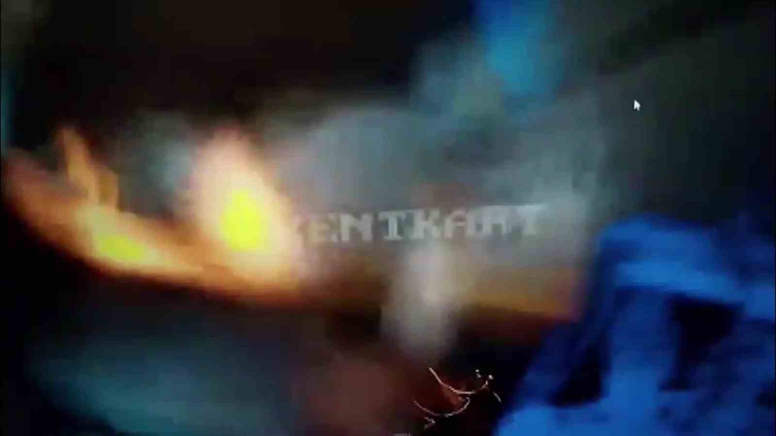 Yolcu minibüsü ile otomobil kafa kafaya çarpıştı: O anlar kamerada
