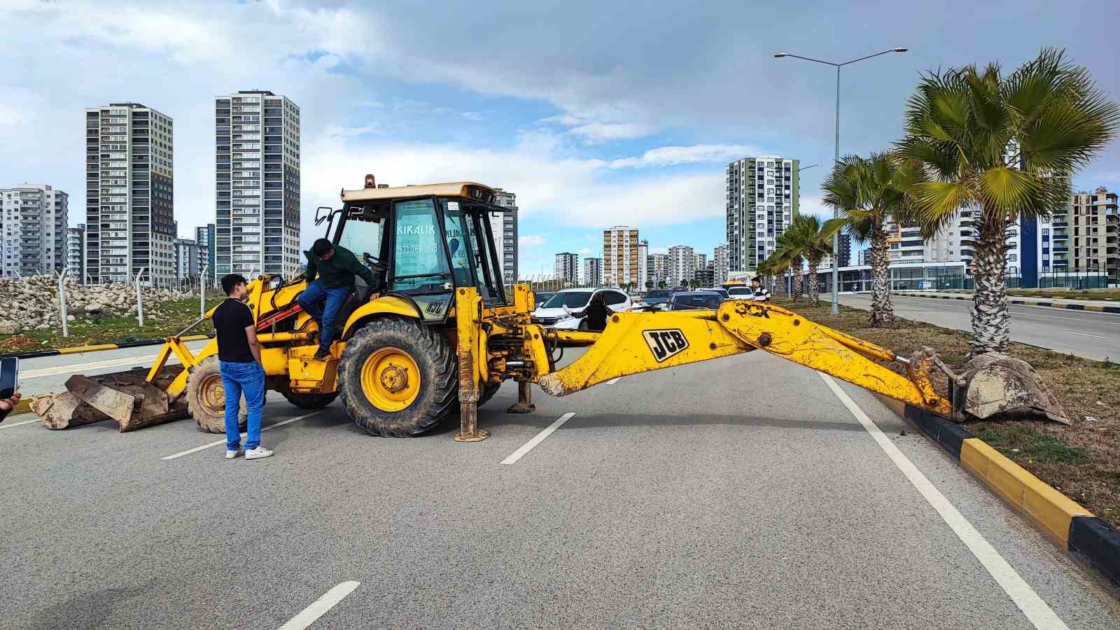 Yolu silahla açtıran genç tutuklandı: Arazi sahibi "Şikayetçi değilim, değmezdi" dedi
