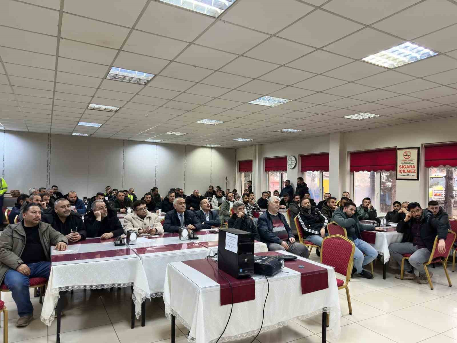 Yozgat Belediyesi İtfaiye ekipleri İl Özel İdare’de 50 personele eğitim verdi
