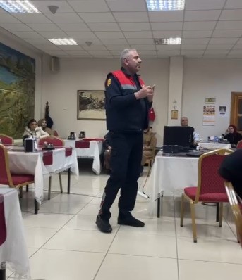 Yozgat Belediyesi İtfaiye ekipleri İl Özel İdare’de 50 personele eğitim verdi
