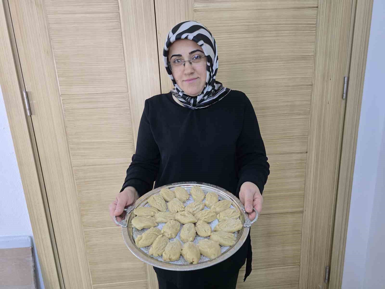 Yozgatlı kadınlar aldıkları eğitimle sofraları donatıyor
