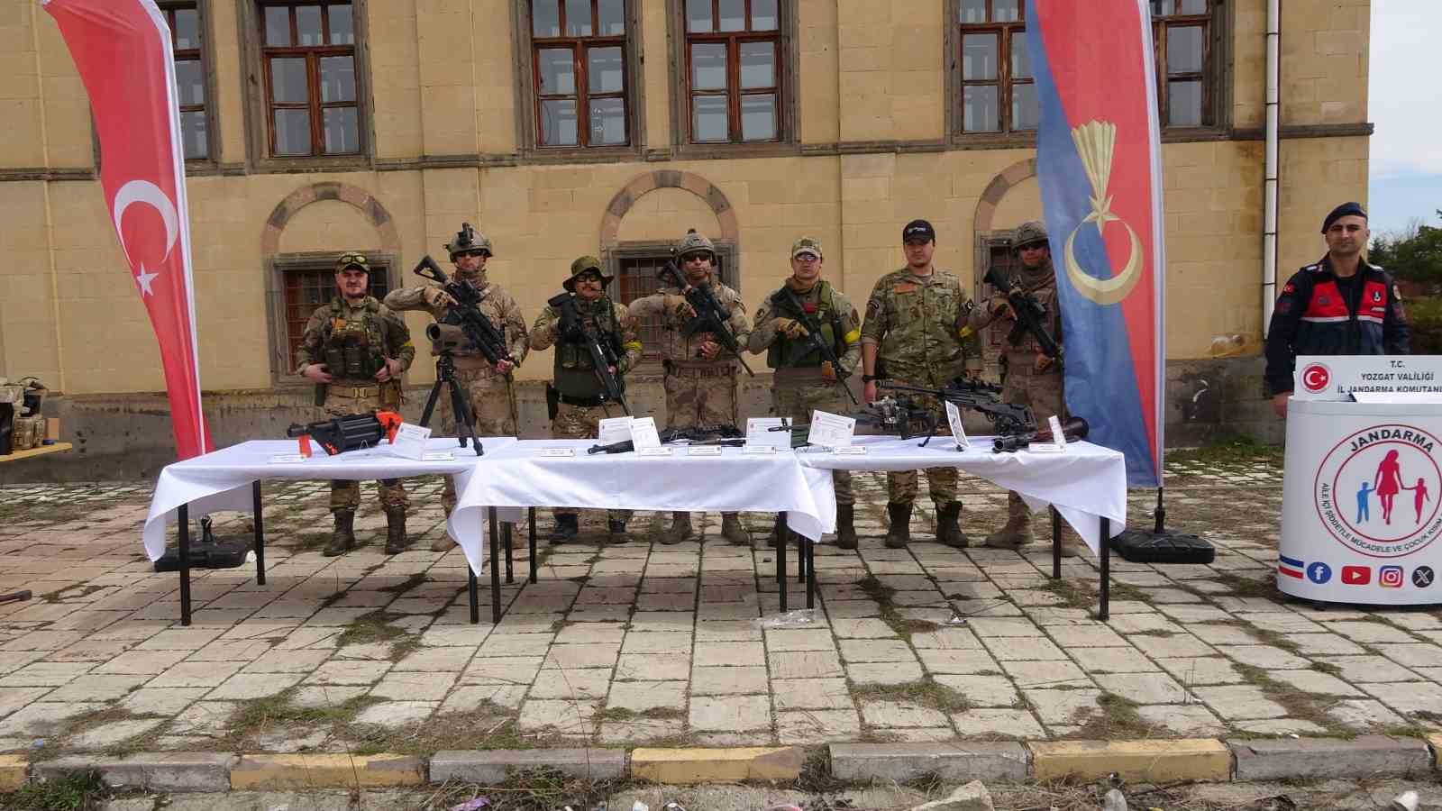 Yozgat’ta 120’den fazla oyuncunun katıldığı airsoft takımları savaş senaryolu etkinlikte buluştu
