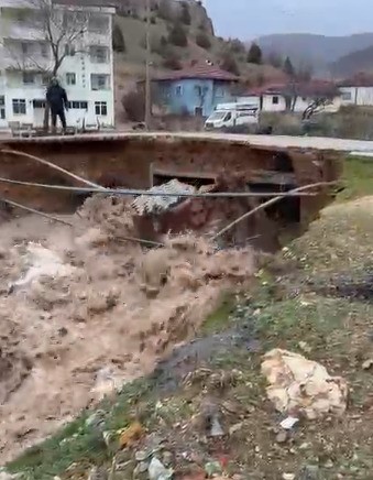 Yozgat’ta aşırı yağış sele neden oldu
