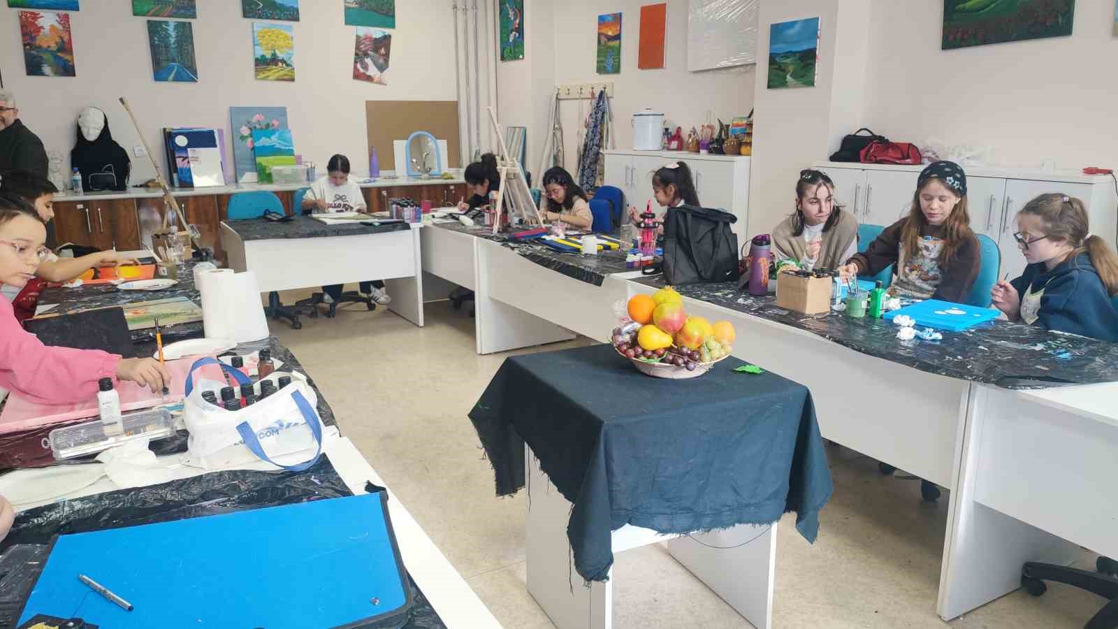 Yozgat’ta gençler sanata ve üretime yönlendiriliyor
