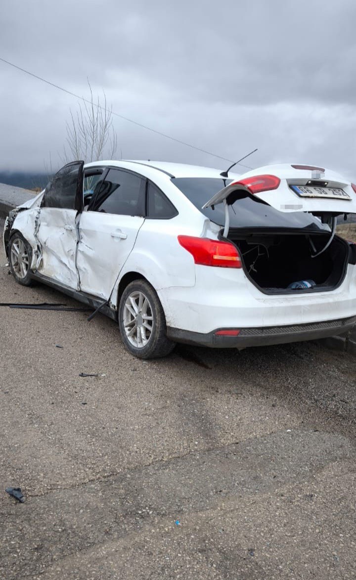 Yozgat’ta meydana gelen kazada 4 kişi yaralandı
