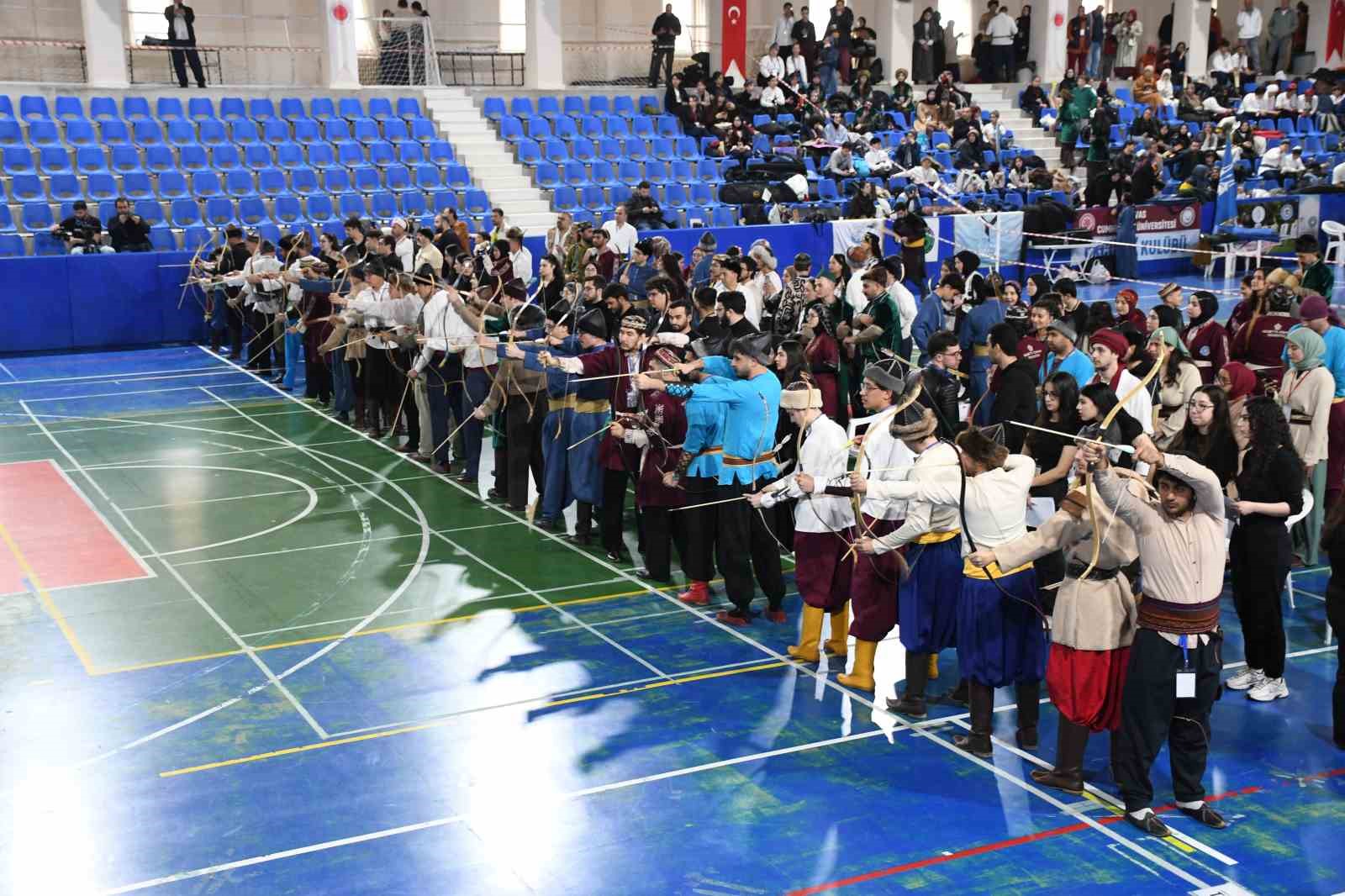 Yozgat’ta ’Tarih İçin Bir Ok At’ yarışması
