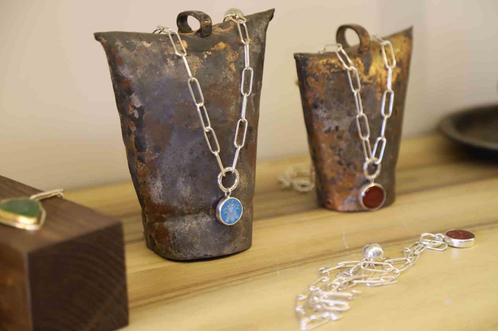 Yüksek mimarlığı bıraktı, sadekarlıkla yeni bir hayat kurdu
