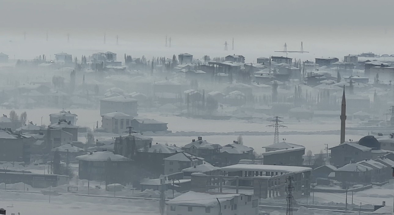 Yüksekova-Ankara uçak seferi iptal edildi
