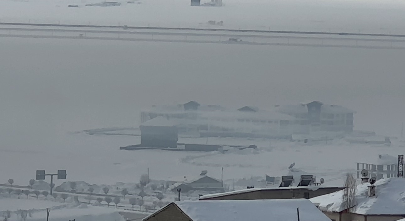 Yüksekova-Ankara uçak seferi iptal edildi
