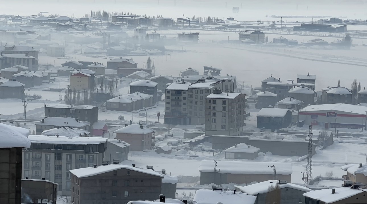 Yüksekova-Ankara uçak seferi iptal edildi
