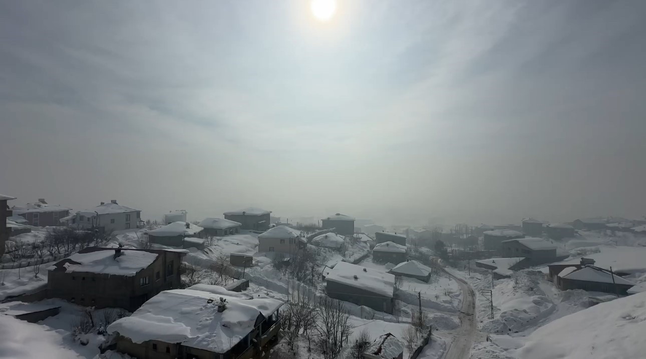 Yüksekova-Ankara uçak seferi sisten dolayı iptal edildi
