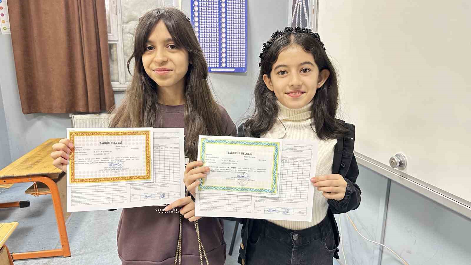 Yüksekova’da 30 bin öğrenci yarıyıl tatiline girdi
