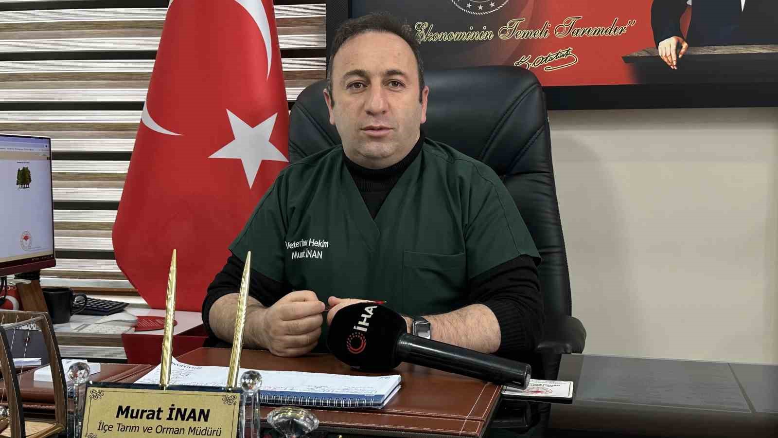 Yüksekova’da 98 yetiştiriciye "sürü yönetimi" eğitimi verildi
