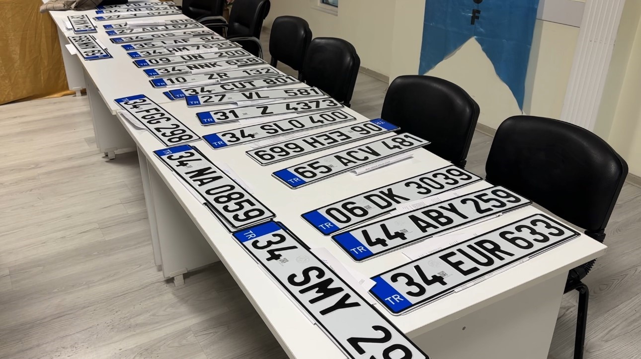 Yüksekova’da APP plaka mesaisi: İşlemler 10 dakikada tamamlanıyor
