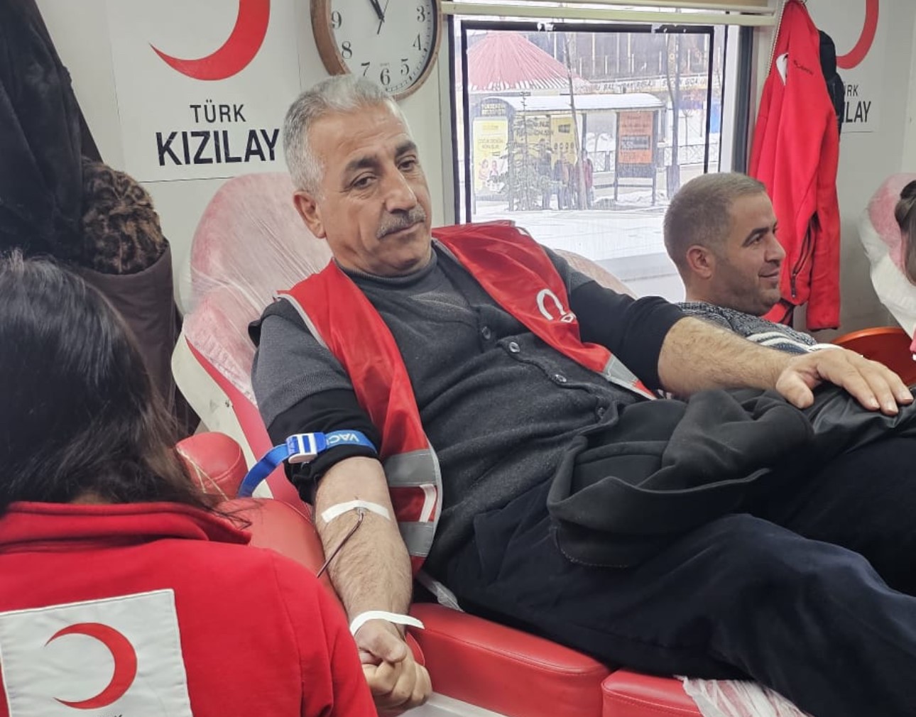 Yüksekova’da "Hedef Sümbül Dağı" kan bağışı kampanyası sürüyor
