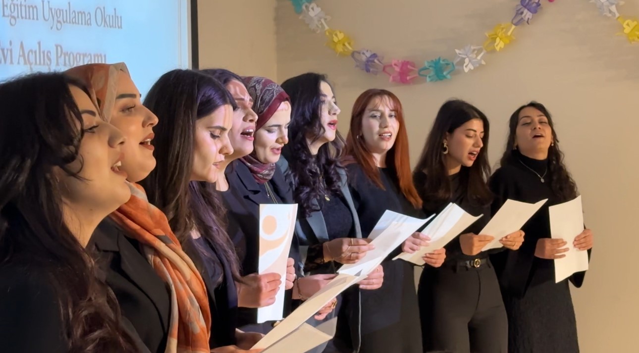 Yüksekova’da özel öğrenciler için ’Uygulama Evi’ açıldı
