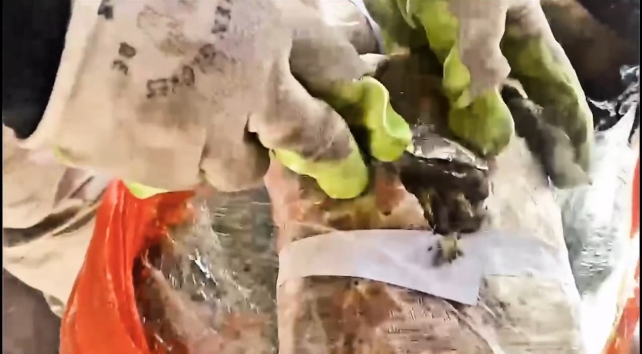 Yüksekova’da zehir tacirlerine ağır darbe: 211 kilogram uyuşturucu ele geçirildi
