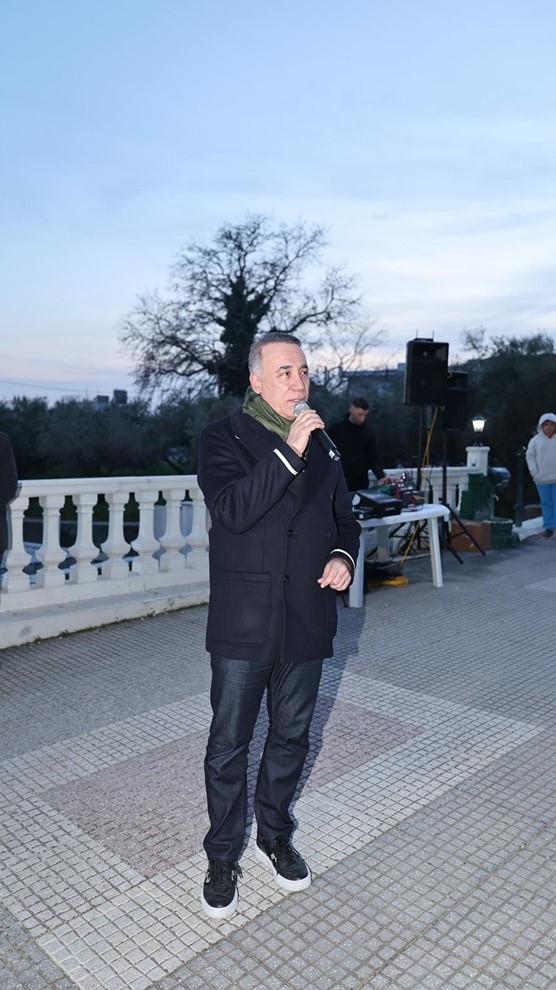 Yunanistan’a gönül sofrası
Yunanistan’a gönül sofrası