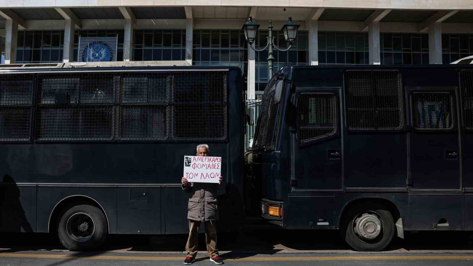 Yunanistan’da ABD ve İsrail’in İran’a yönelik saldırıları protesto edildi
