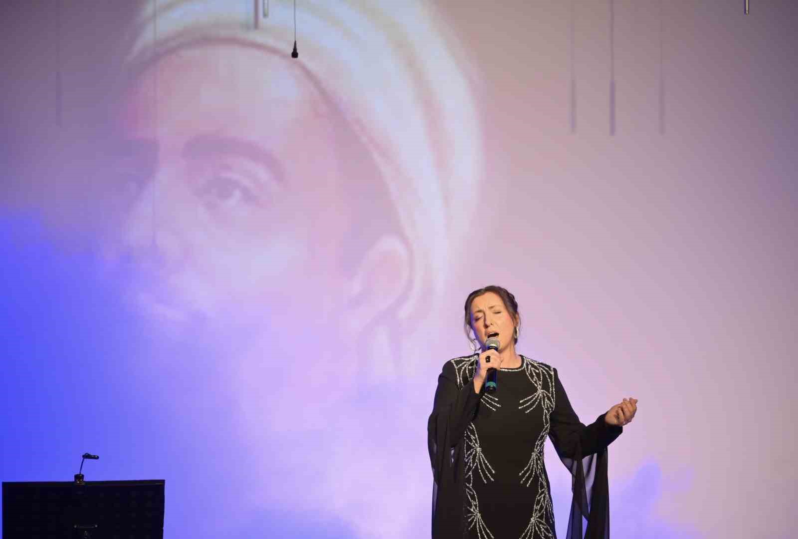 Yunus Emre, Esenyurt’ta ilahiler ve şiirlerle anıldı
