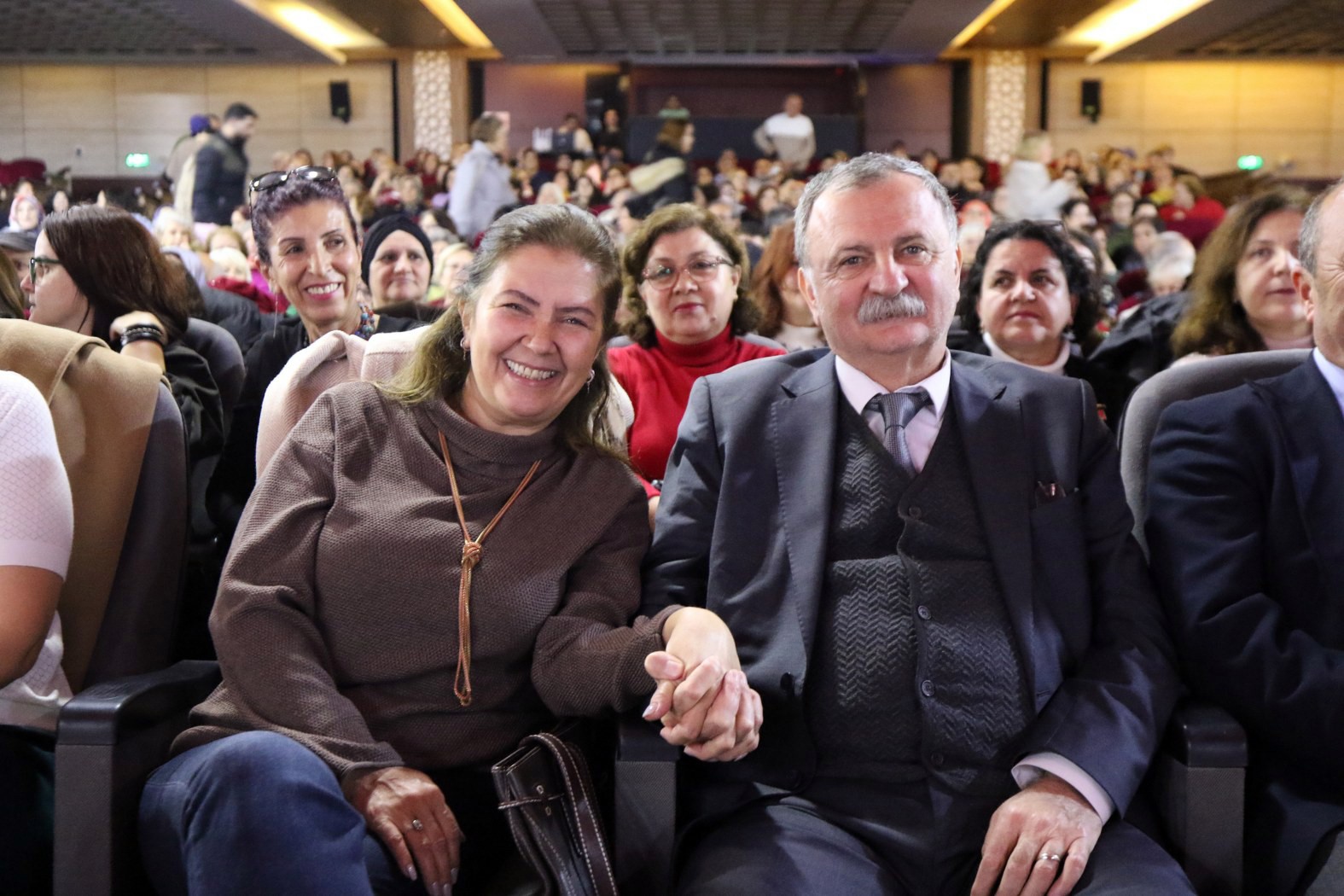 Yunusemre’de Sevgililer Günü’ne özel muhteşem konser
