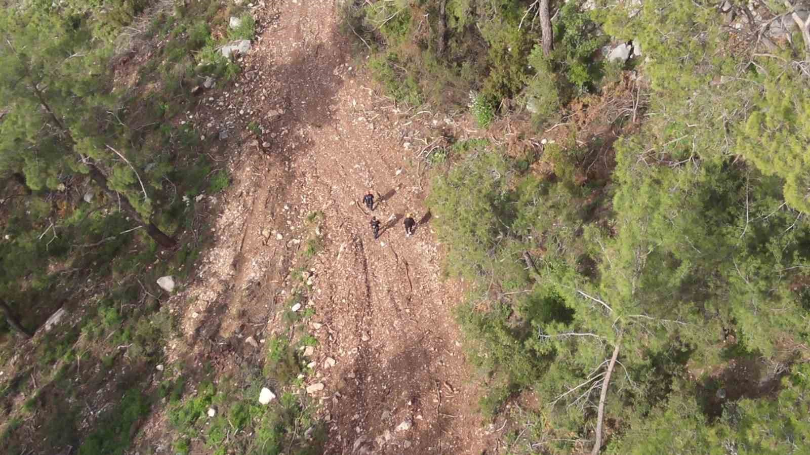 Yürüyüşe çıktığı dağlık alanda kayboldu: AFAD ekiplerince dronla bulundu
