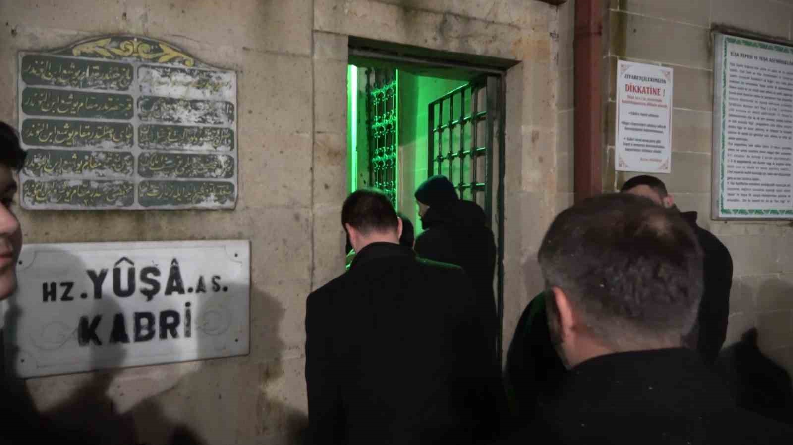 Yuşa Tepesi’nde ‘ücret’ tartışması
Yuşa Tepesi’nde ‘ücret’ tartışması