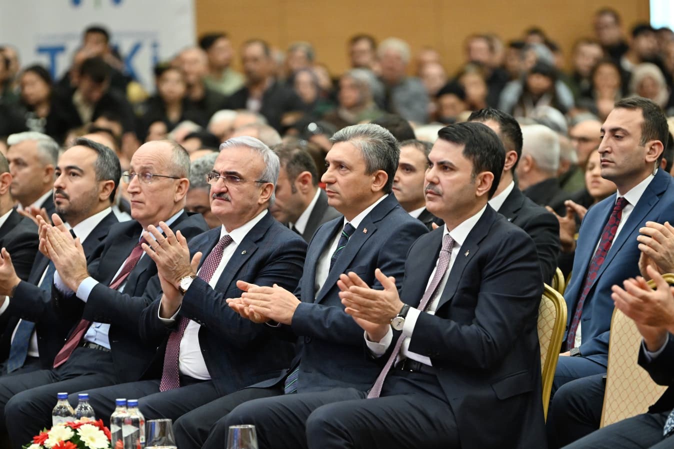 Yüzyılın Konut Projesi kapsamında Antalya’da kura heyecanı: 13 bin 213 konut için çekiliş yapıldı
