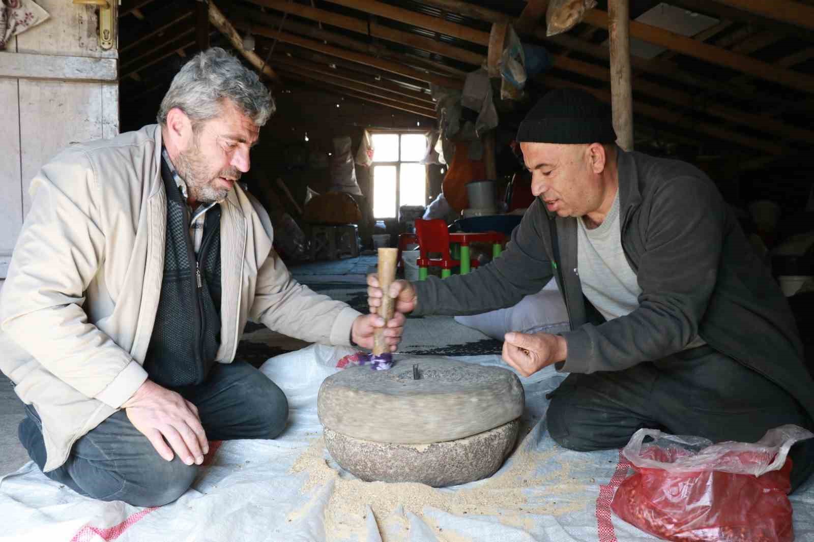 Yüzyıllık lezzet "gavut" sofralarda yerini koruyor
