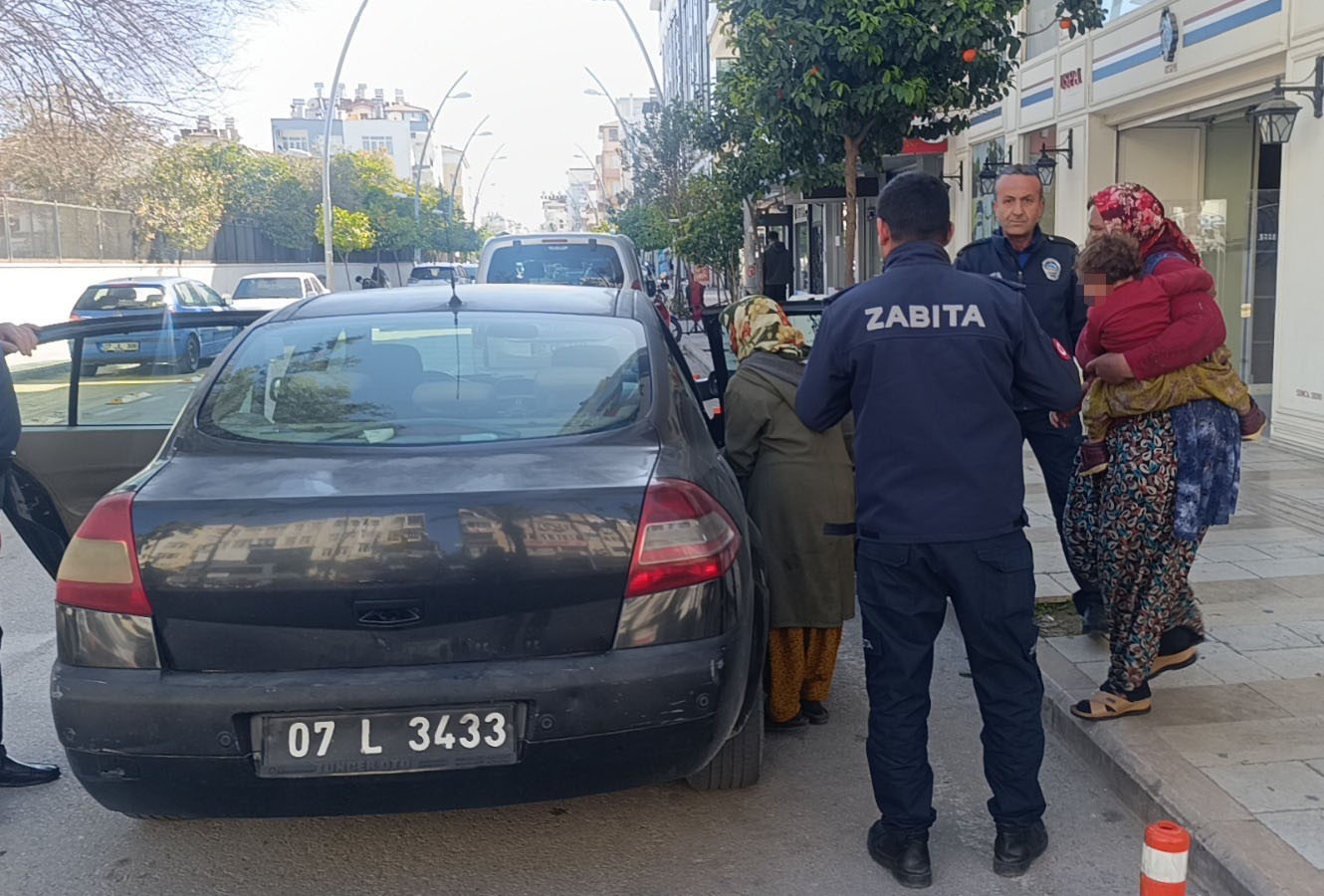 Zabıtaya dilenirken yakalanan dilenci, ‘Yetişin taciz ediyorlar’ diyerek kaçmaya çalıştı
