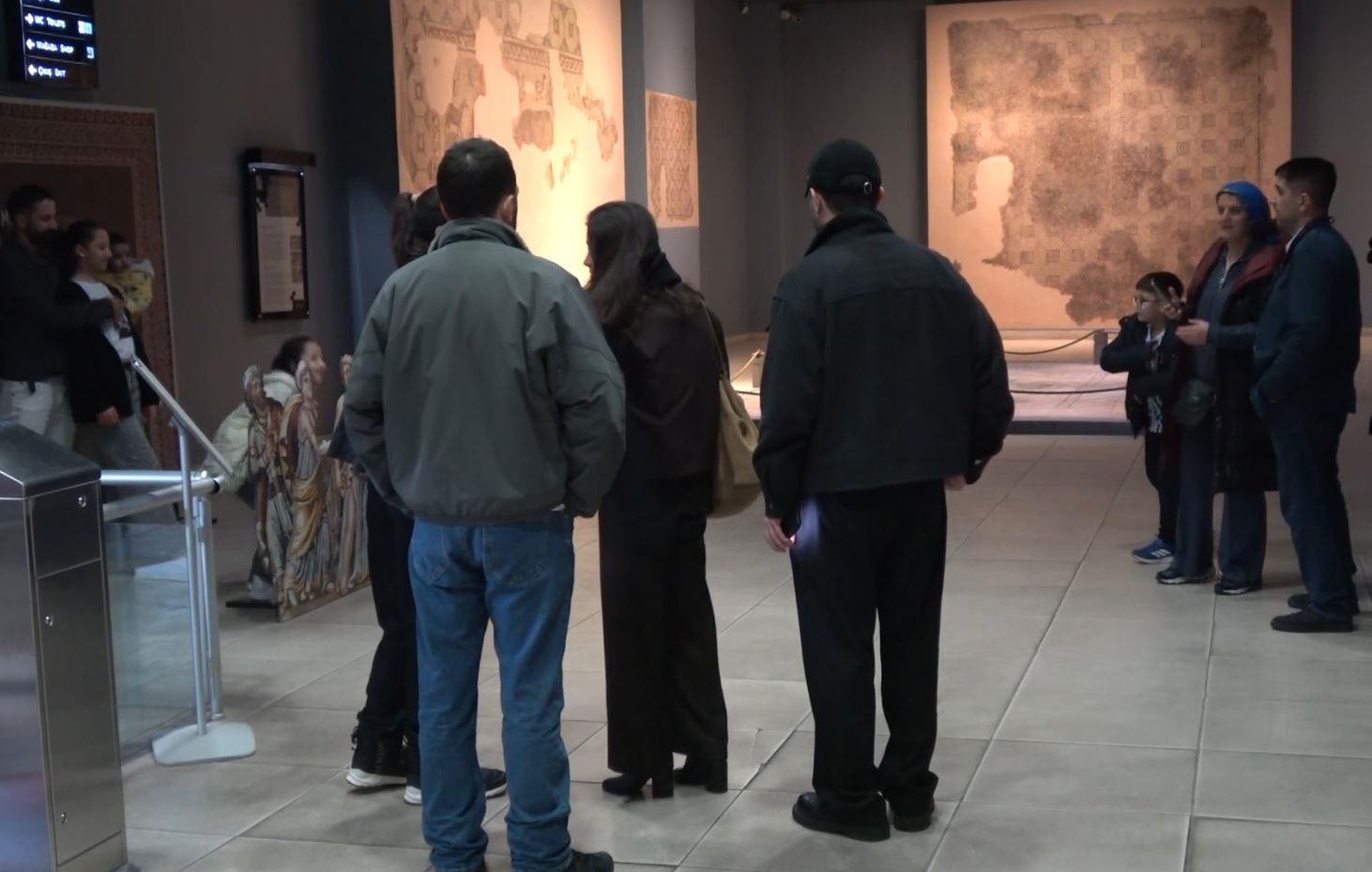 Zeugma Mozaik Müzesi’nde bayram yoğunluğu
Zeugma Mozaik Müzesi’nde bayram yoğunluğu