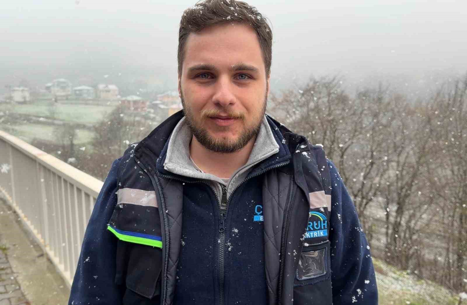 Zigana Dağı’nın yüksek kesimlerinde Nisan ayının ortasında lapa lapa kar süprizi
