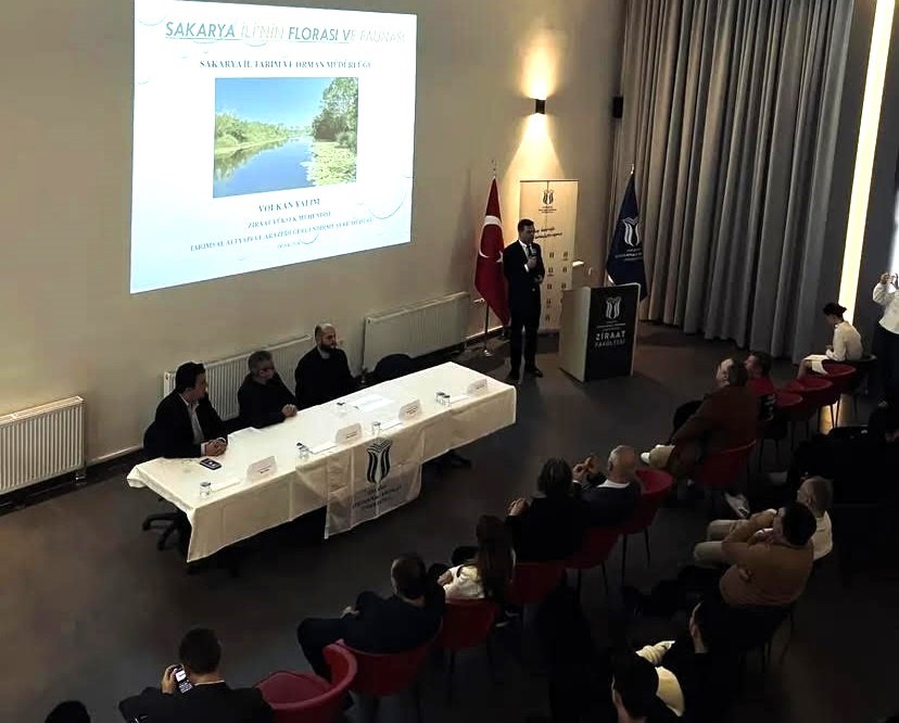 Ziraat mühendisi adayları sektör temsilcileriyle buluştu
