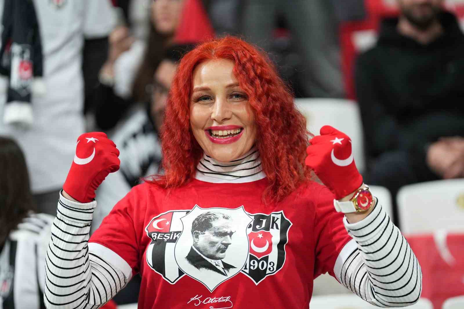 Ziraat Türkiye Kupası: Beşiktaş: 0 - Alanyaspor: 0 (Maç devam ediyor)
