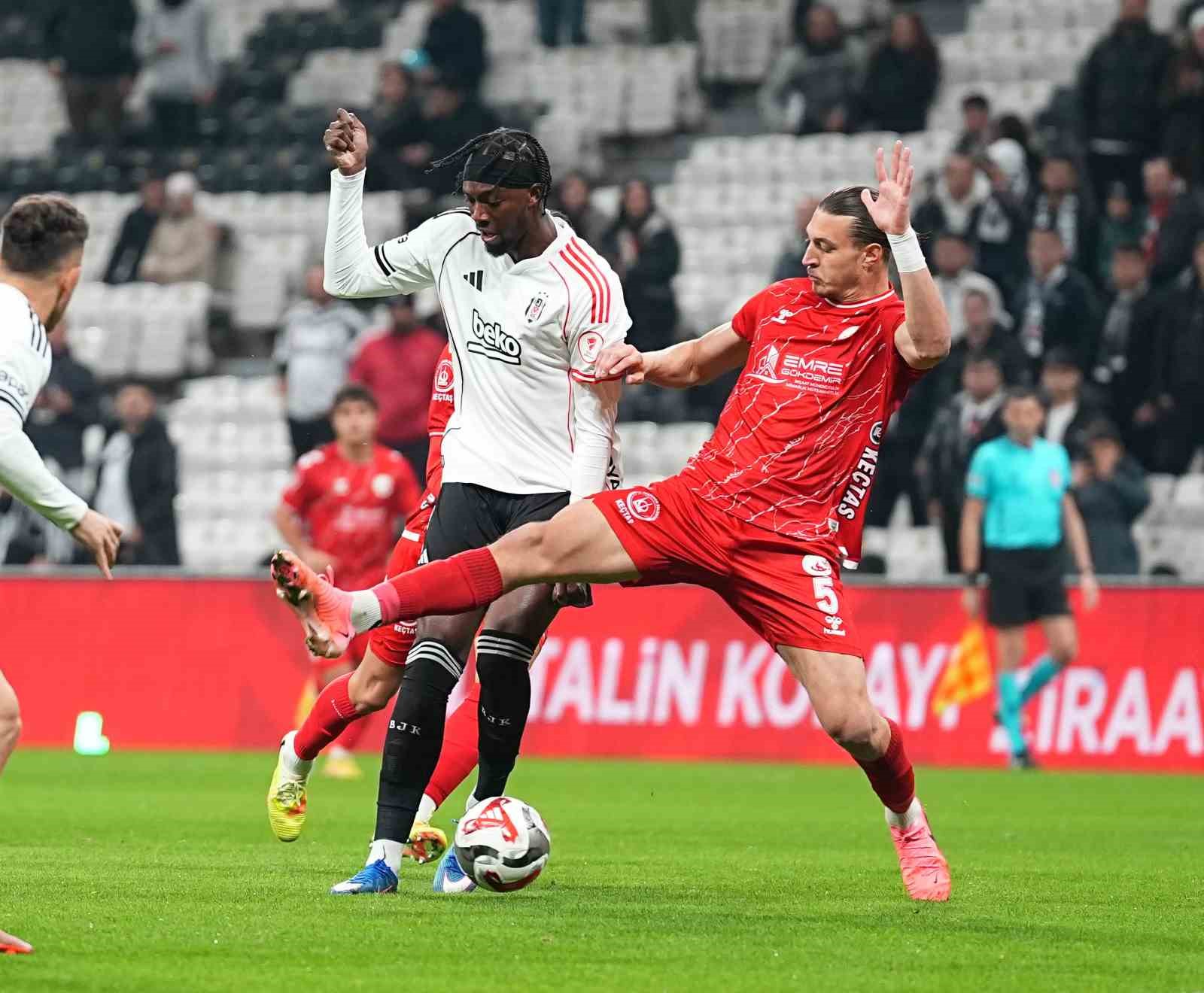 Ziraat Türkiye Kupası: Beşiktaş: 1 - Ankara Keçiörengücü: 0 (Maç devam ediyor)
