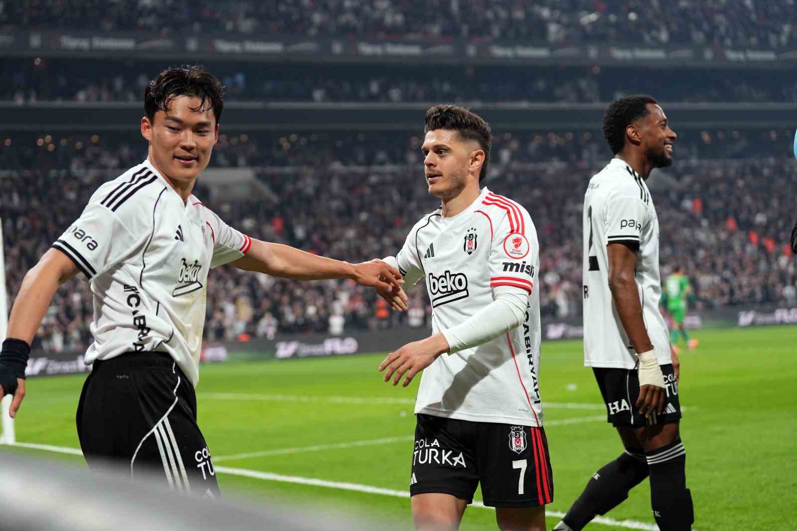 Ziraat Türkiye Kupası: Beşiktaş: 3 - Corendon Alanyaspor: 0 (Maç sonucu)
